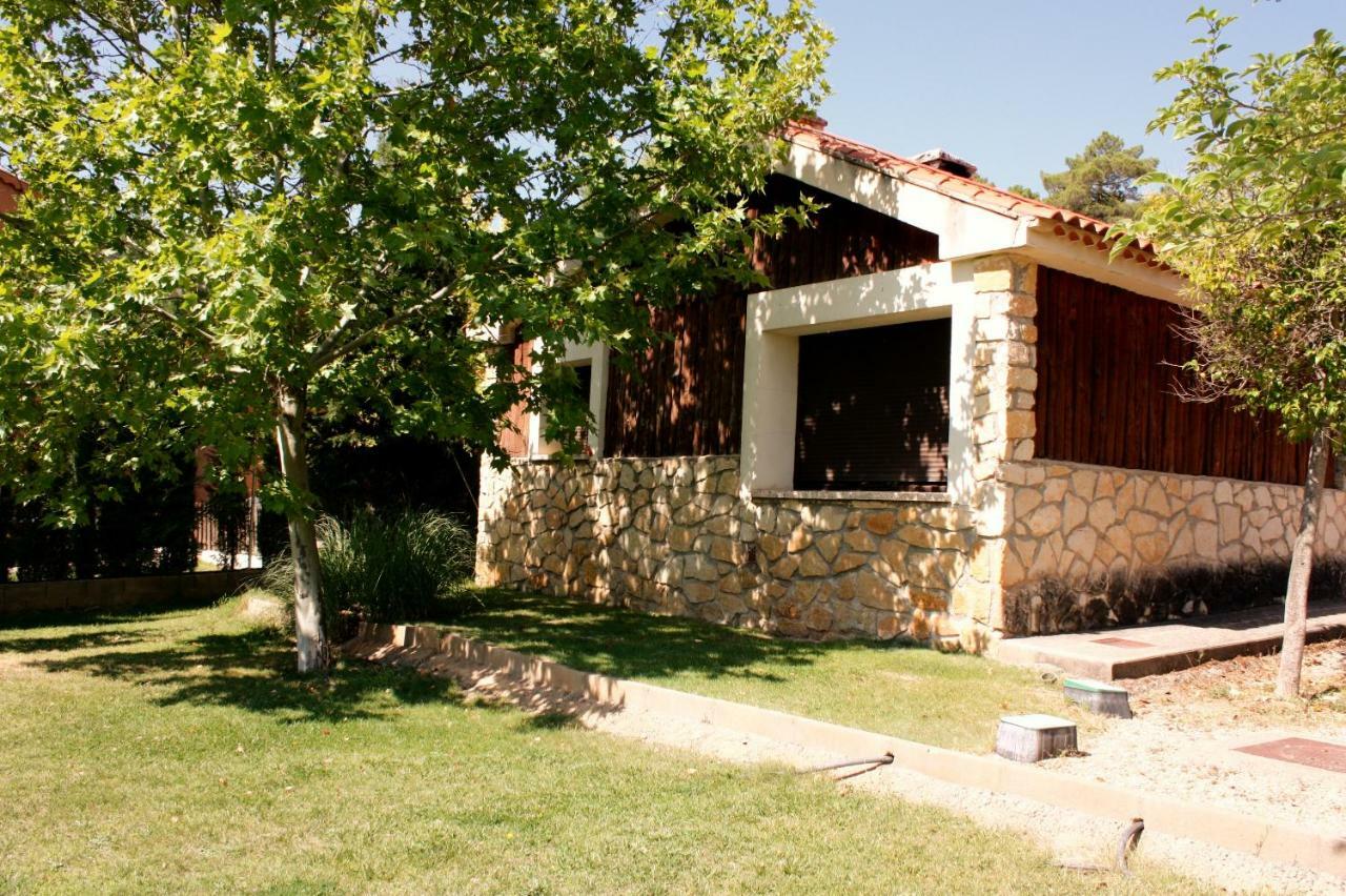 Aventura & Relax Cabanas Pena La Higuera Villalba de la Sierra Exterior photo